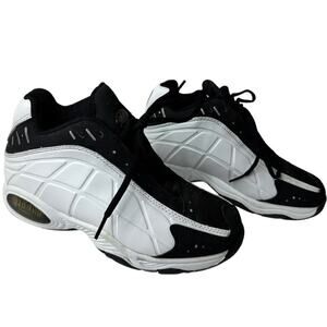 Everlast y2k Size 4.5 Youth Black White Leather Lace Up Athletic Shoes Sports